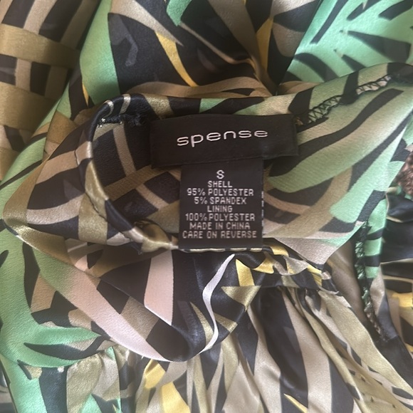 Spense halter top - Picture 2 of 2